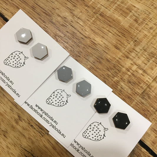 Náušnice - hexagon - Šedá světlá