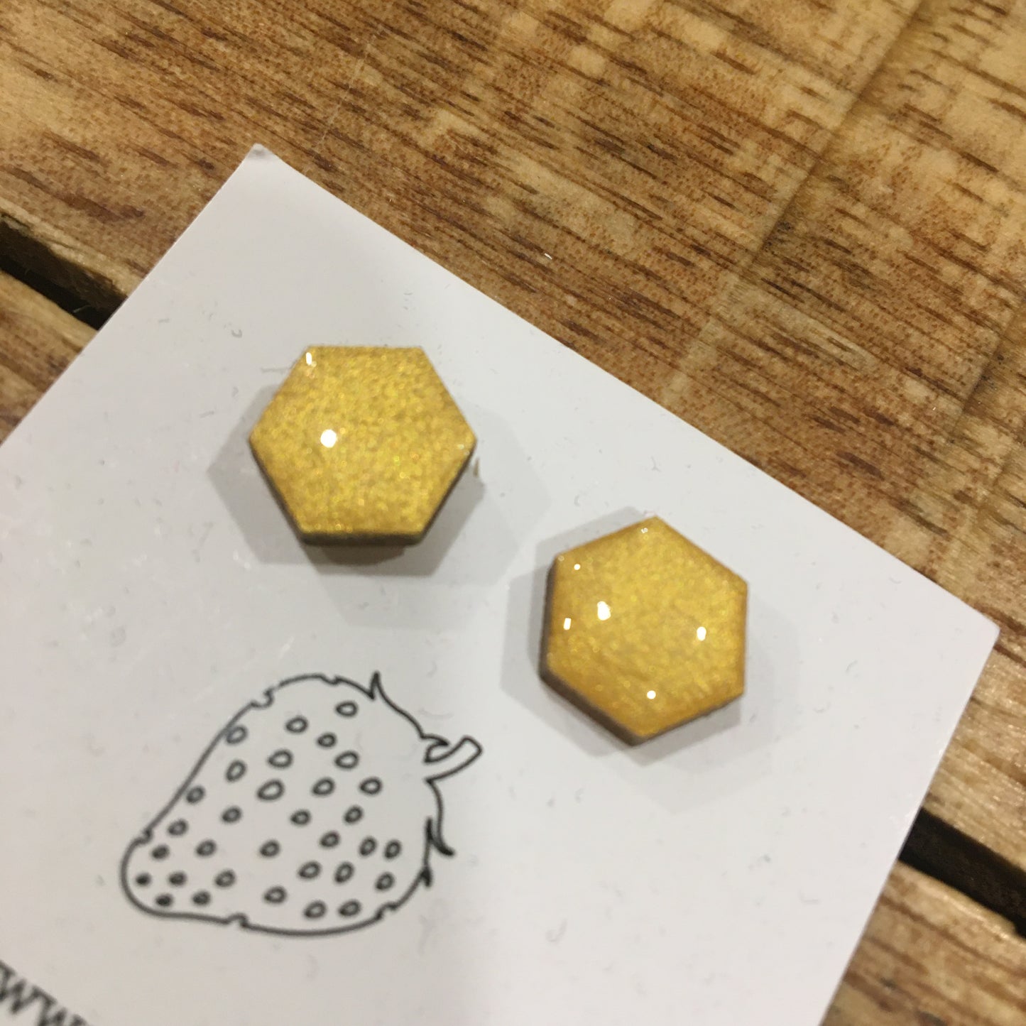 Náušnice - hexagon - Zlatá perleť světlá