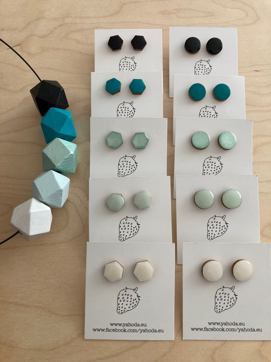 Náhrdelník na struně